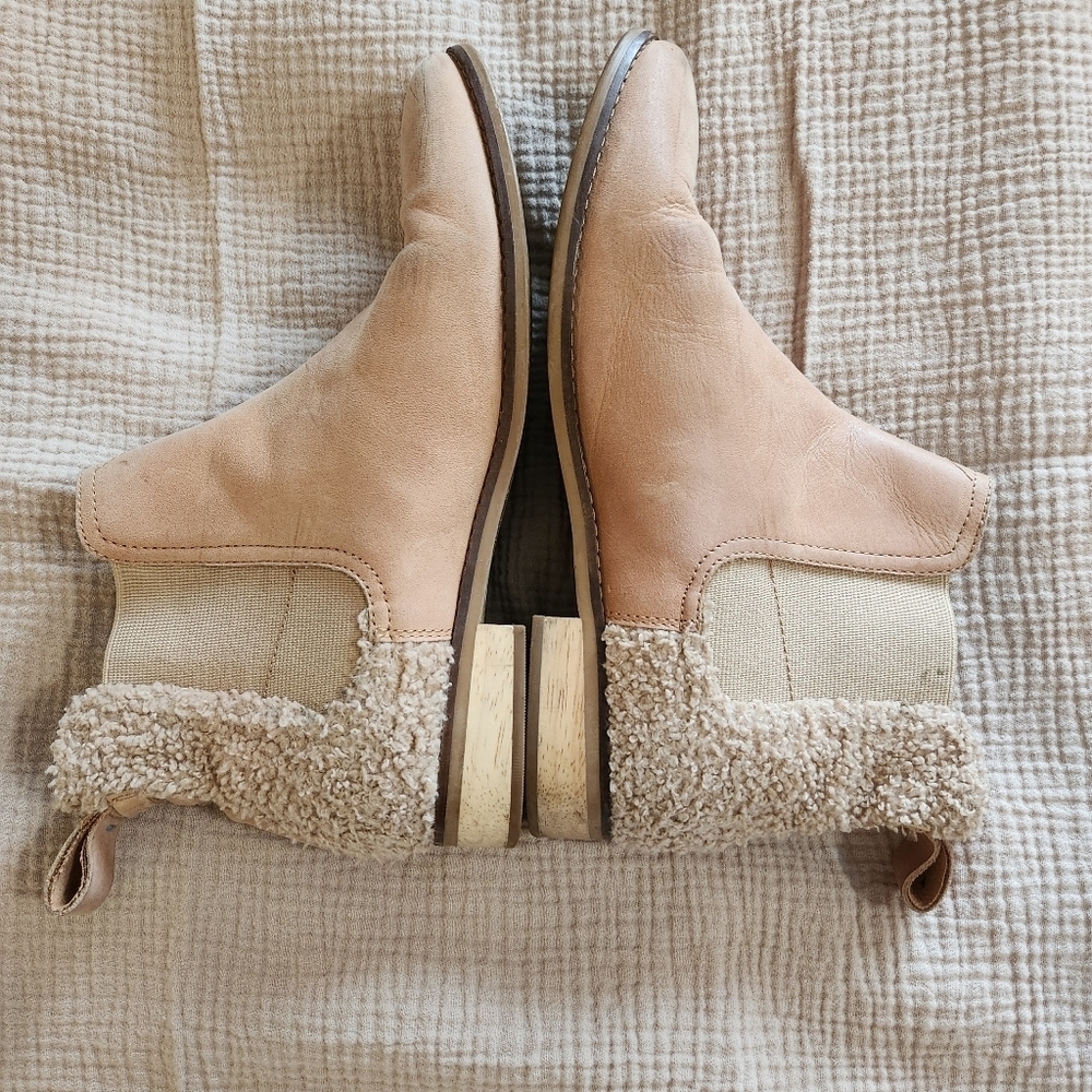 Toms Beige Ankle Booties Size 9 - Picture 4 of 11